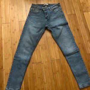 Brand new Zara skinny jeans